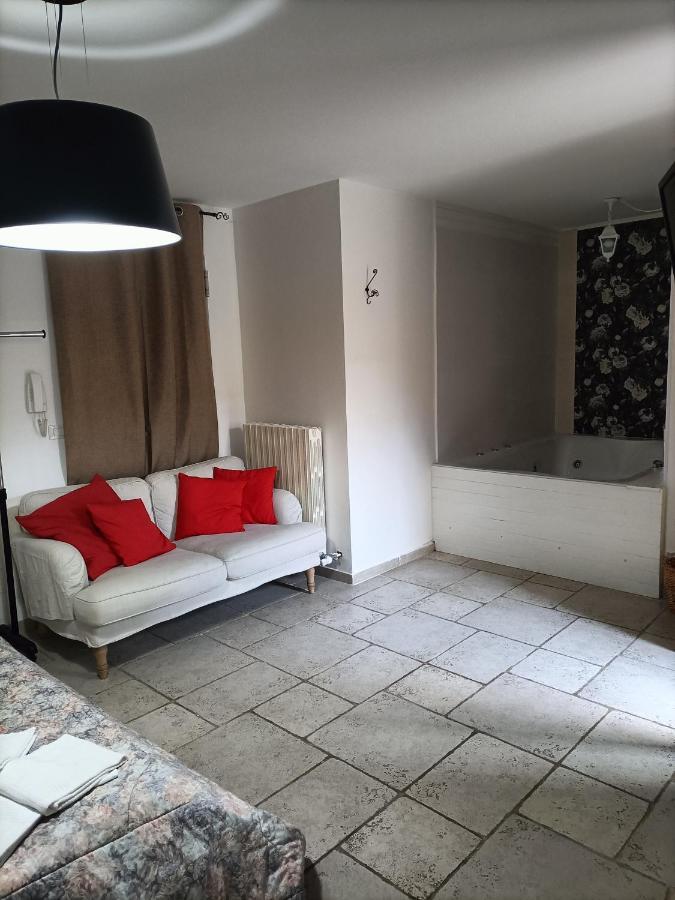 Apartment Simone Lecce Exterior photo